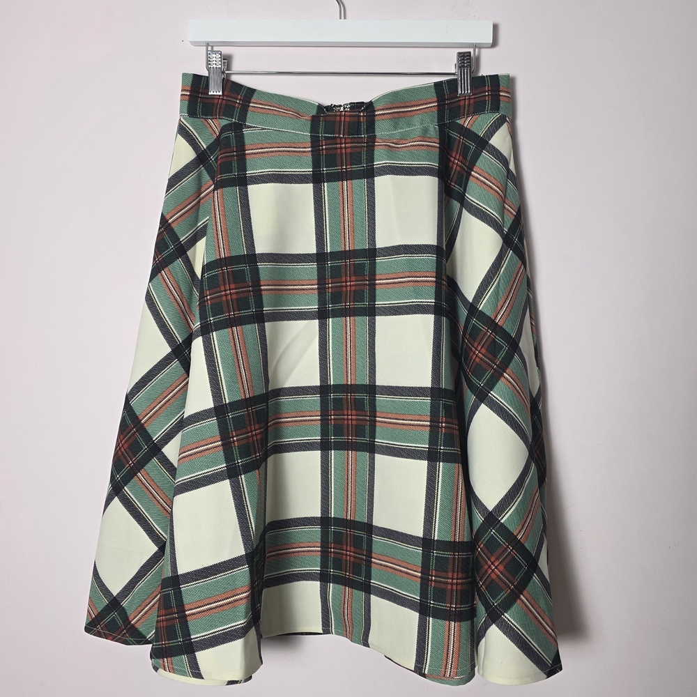 ModCloth Plaid A-Line Midi Skirt Green Preppy Academia Fall Cottagecore